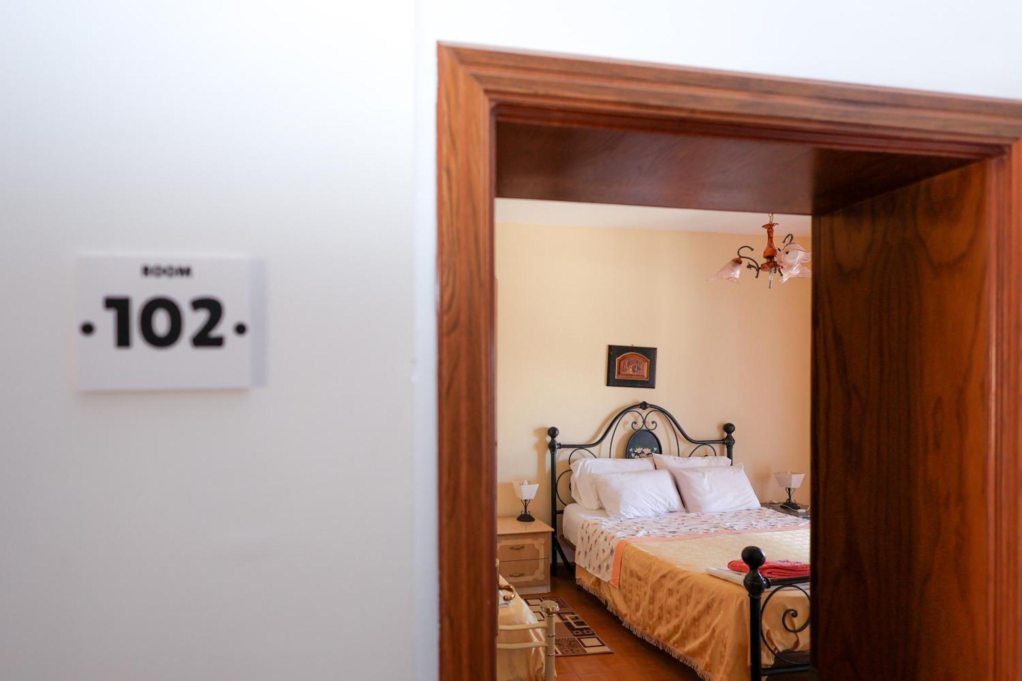 Casa La Pieve Bed & Breakfast Berat Eksteriør bilde